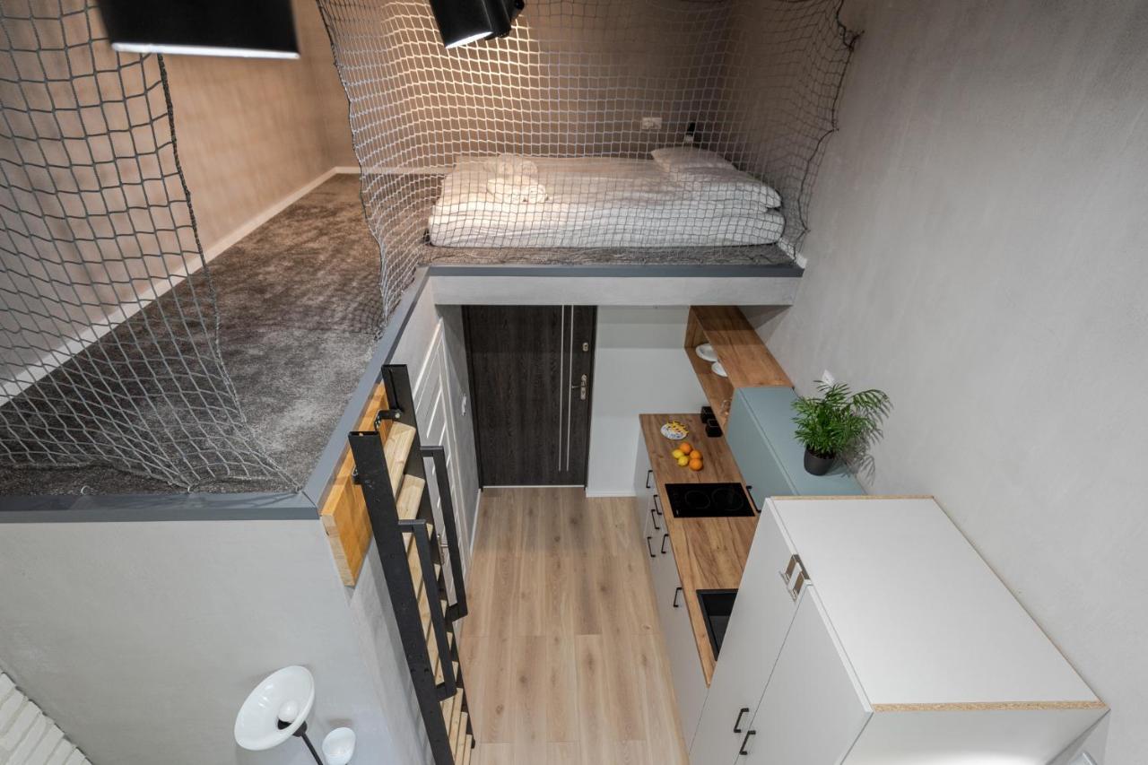 Parkside Fresh Apartments - Old Town Guesthouse - By Upstairs Краків Екстер'єр фото
