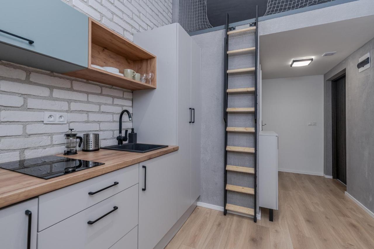 Parkside Fresh Apartments - Old Town Guesthouse - By Upstairs Краків Екстер'єр фото
