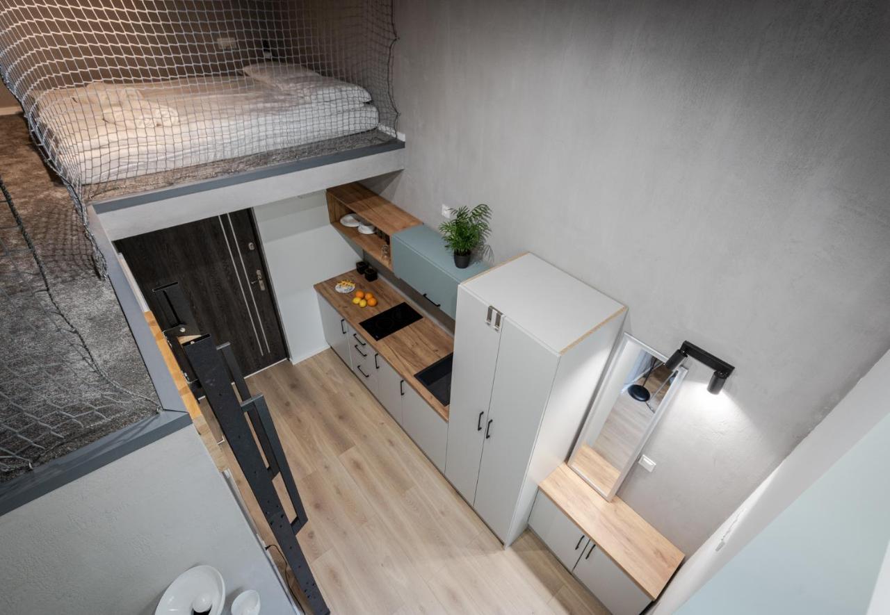 Parkside Fresh Apartments - Old Town Guesthouse - By Upstairs Краків Екстер'єр фото